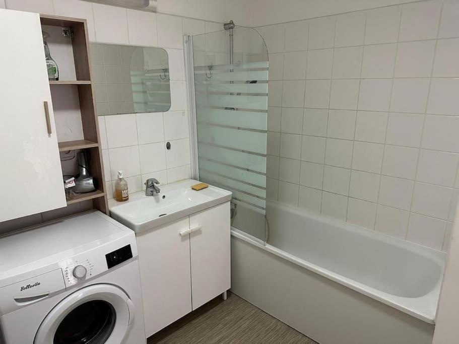 Appartement Proche Chu Avec Balcon Et Parking 릴 외부 사진
